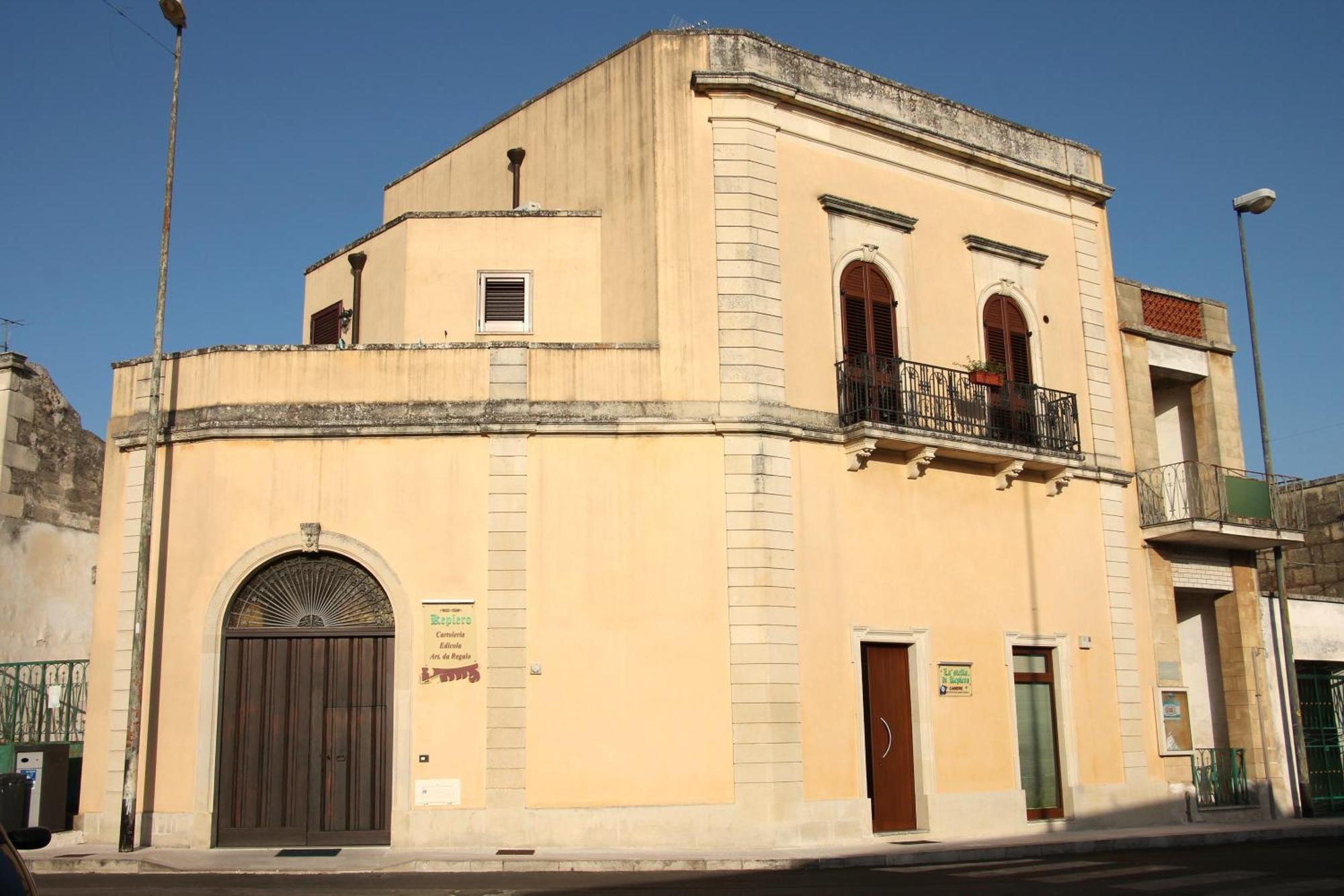 La Stella Di Keplero Hotel Cannole Exterior foto